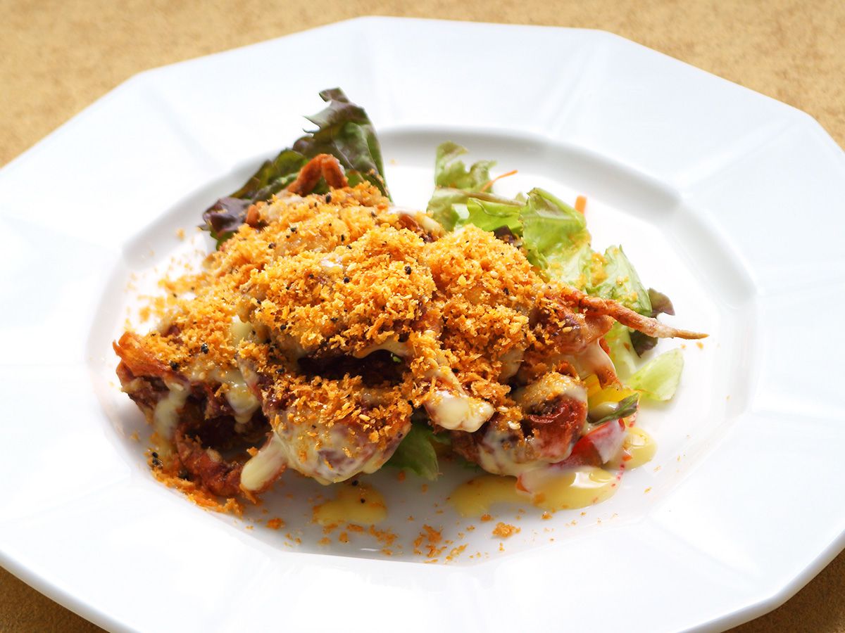 中国料理「鳳凰」ソフトシェルクラブのマヨネーズ金沙粉まぶしイメージ