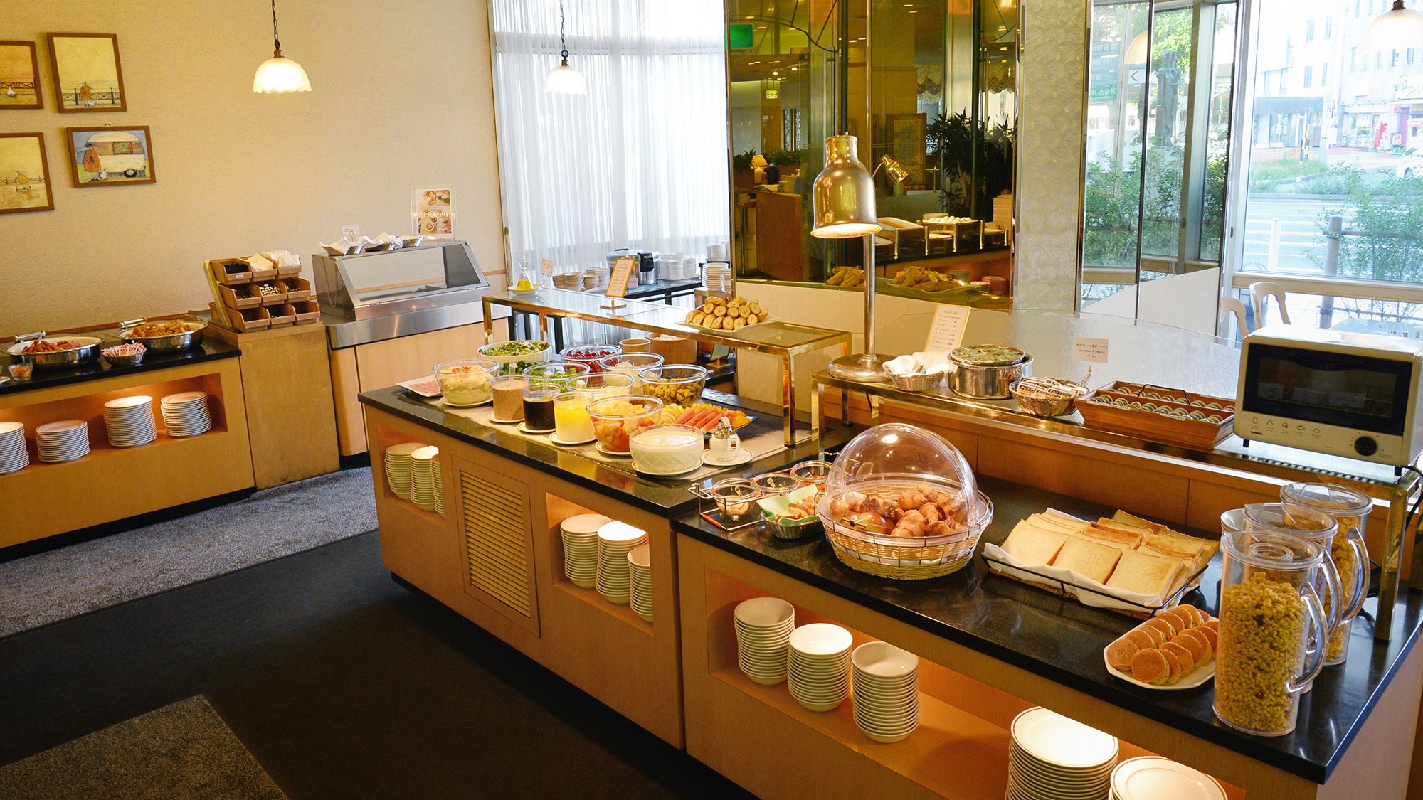 バイキングレストラン「ベルファサード」