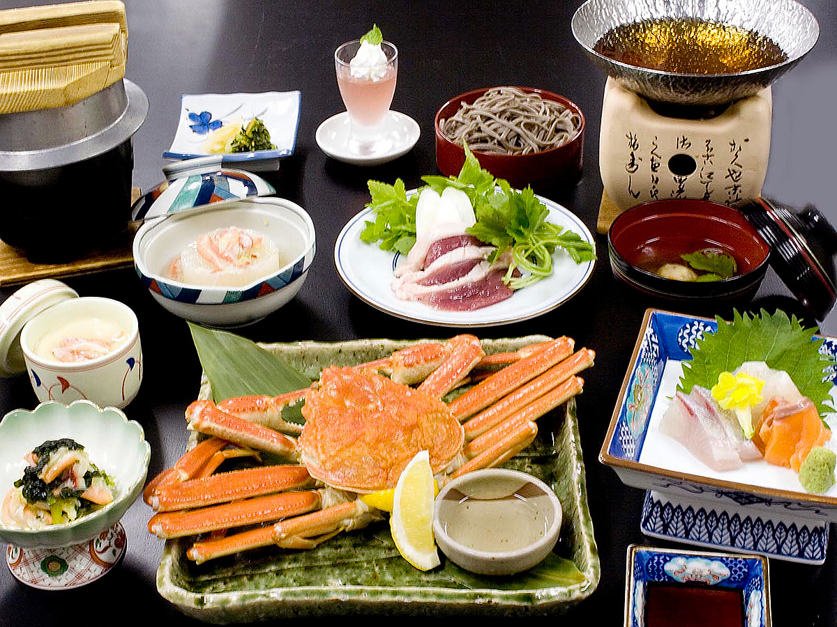 蟹の足が豪快なビジュアルの蟹海鮮丼