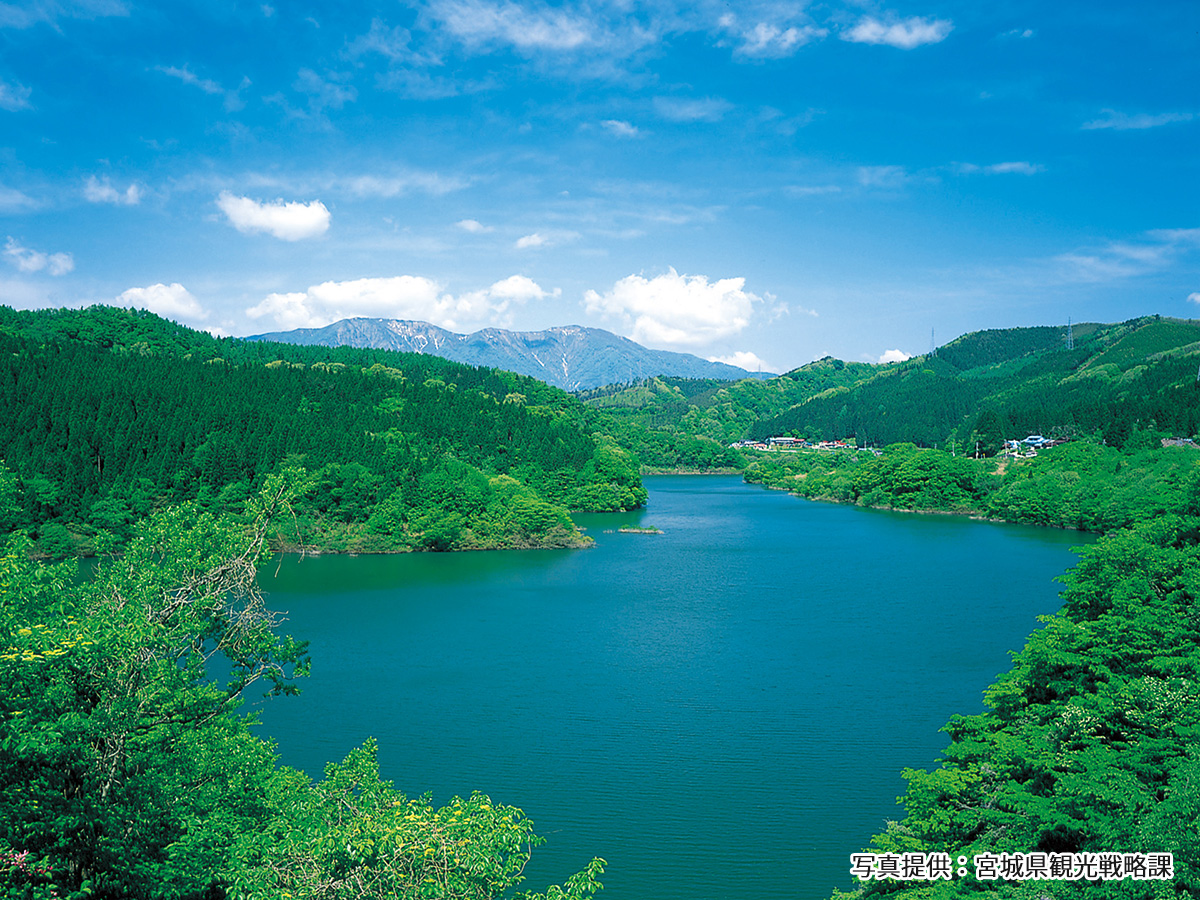 鳴子ダム（写真提供：宮城県観光戦略課）