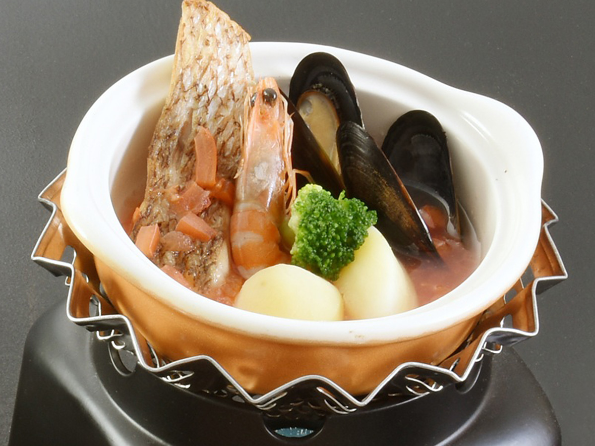 魚介のアクアパッツァ