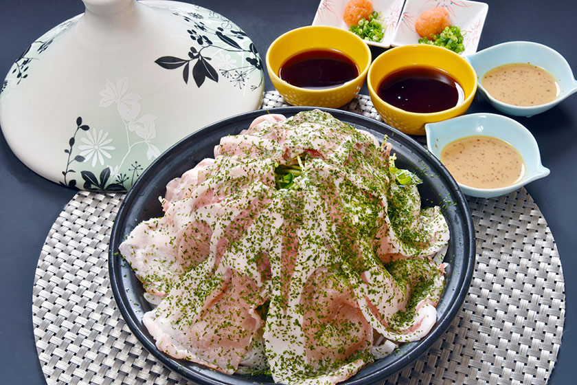 ポークタジン鍋＆ズワイ蟹入り海鮮丼