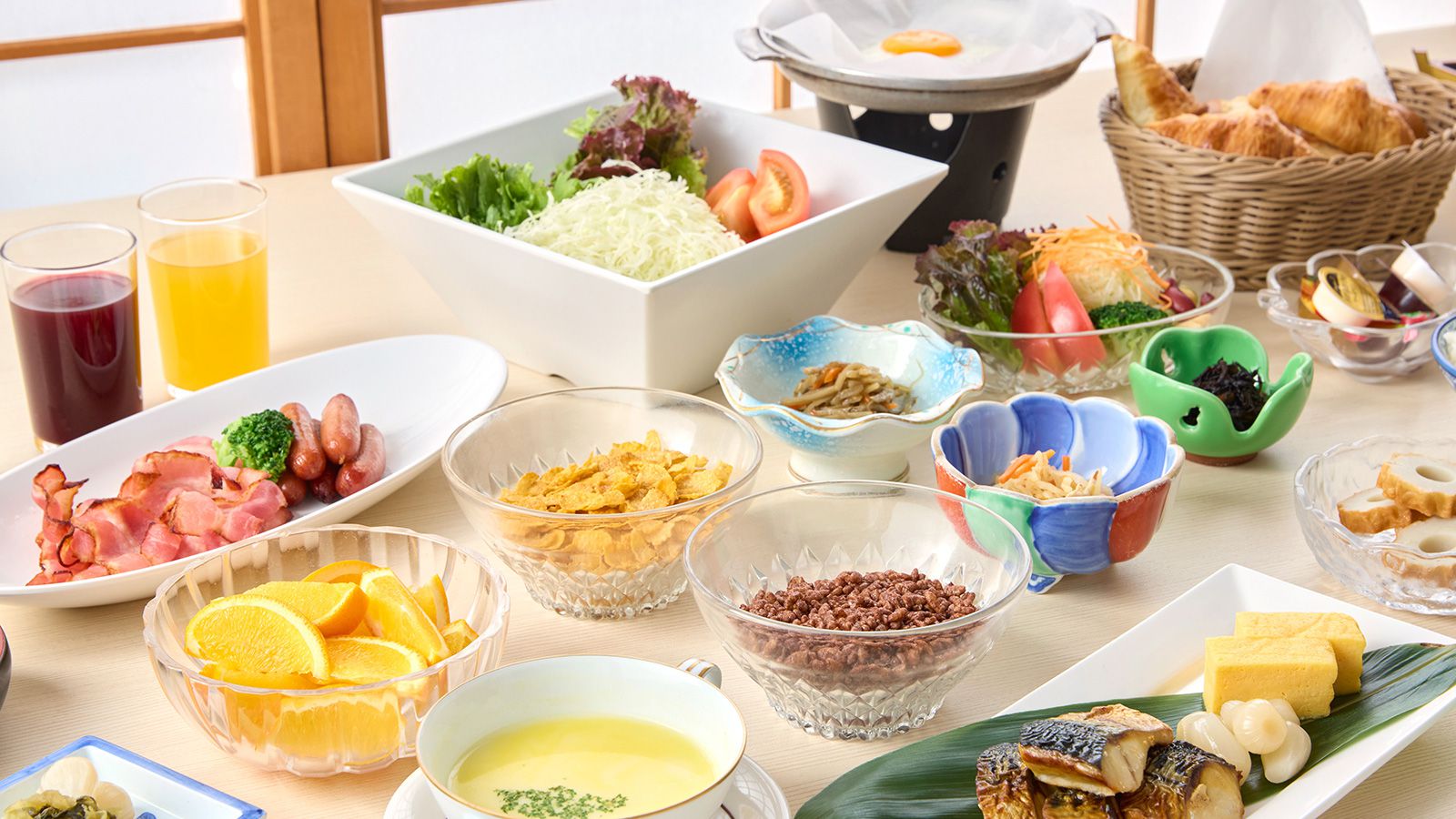 朝食バイキング全体例斜め