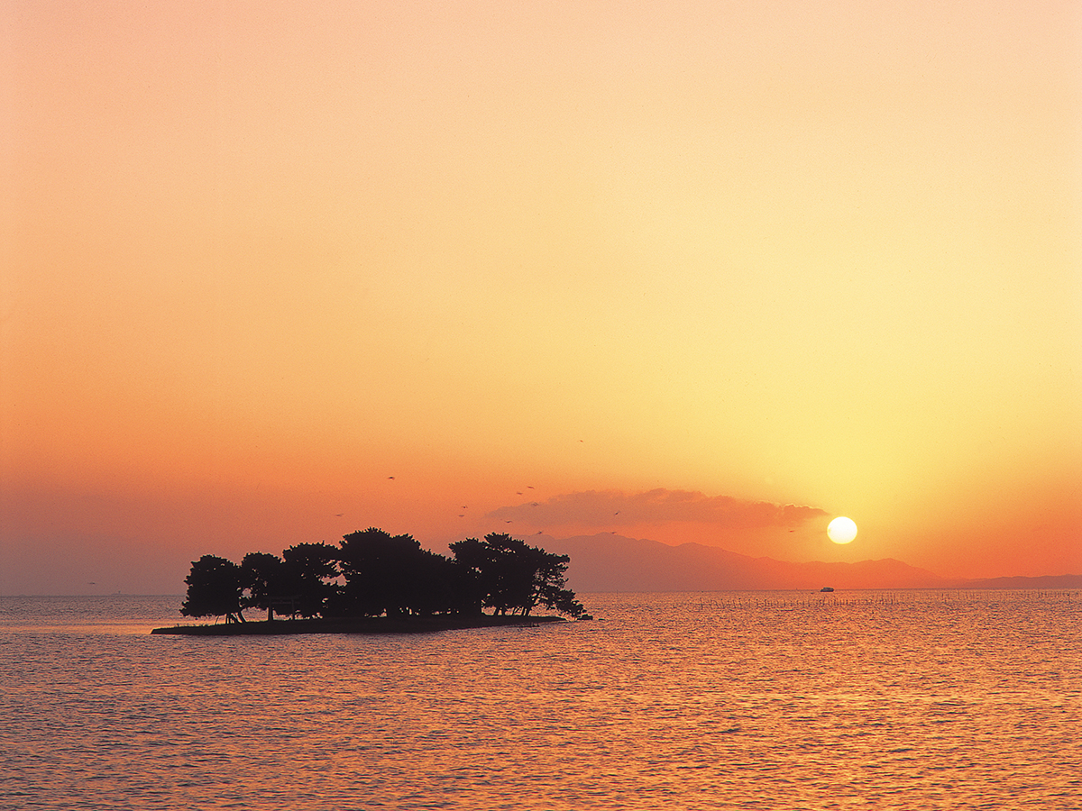宍道湖の夕日イメージ