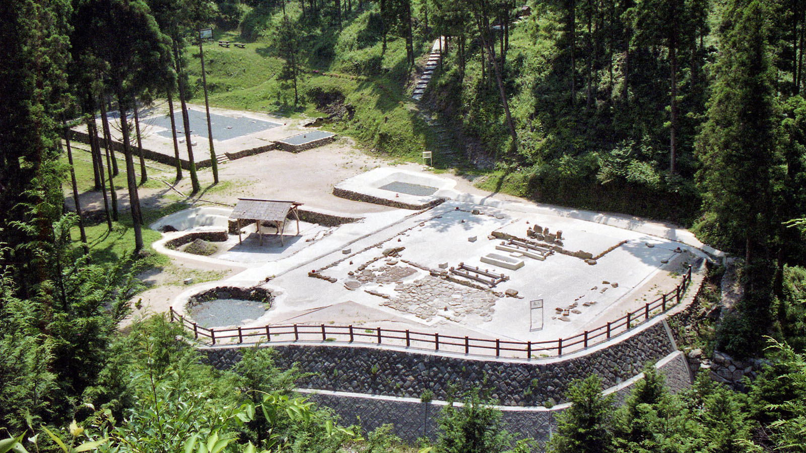 大板山たたら製鉄遺跡